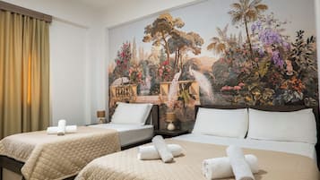 1 bedroom, hypo-allergenic bedding, minibar, desk