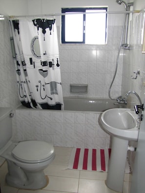 Apartment, 2 Bedrooms, Pool Access | Bathroom | Bathtub, hair dryer, towels, soap - Majestic Webooking Apartments 108 (Polis)