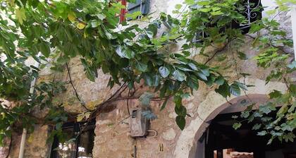 Ellen T House<br>Kolivata Lefkada<br>Greece