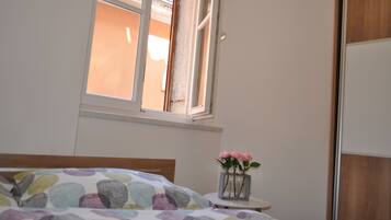 Leilighet, 2 soverom | 2 soverom, lydisolert, strykejern/-brett og barnesenger