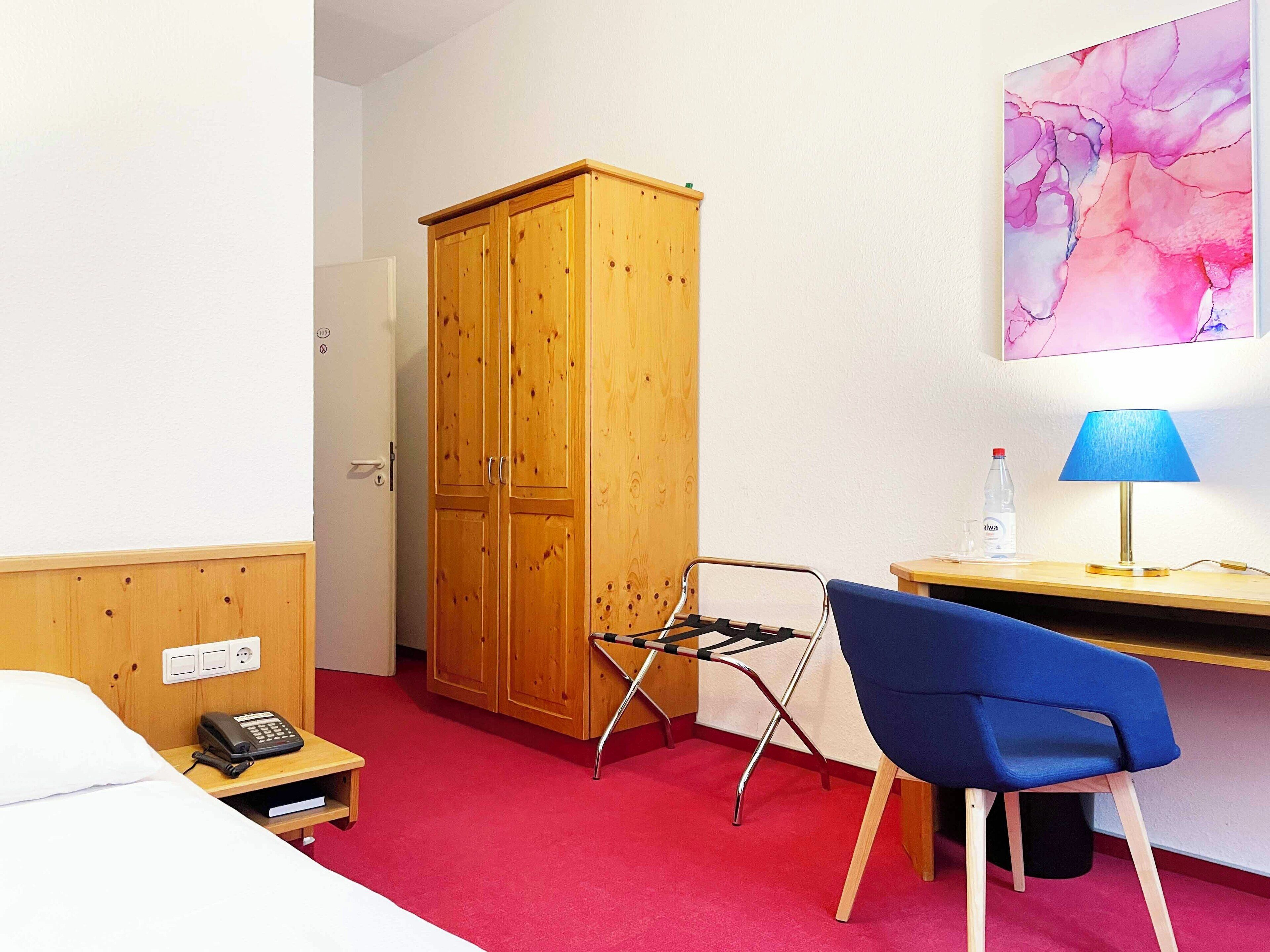 single room | in-room safe, desk, blackout curtains, iron/ironing board