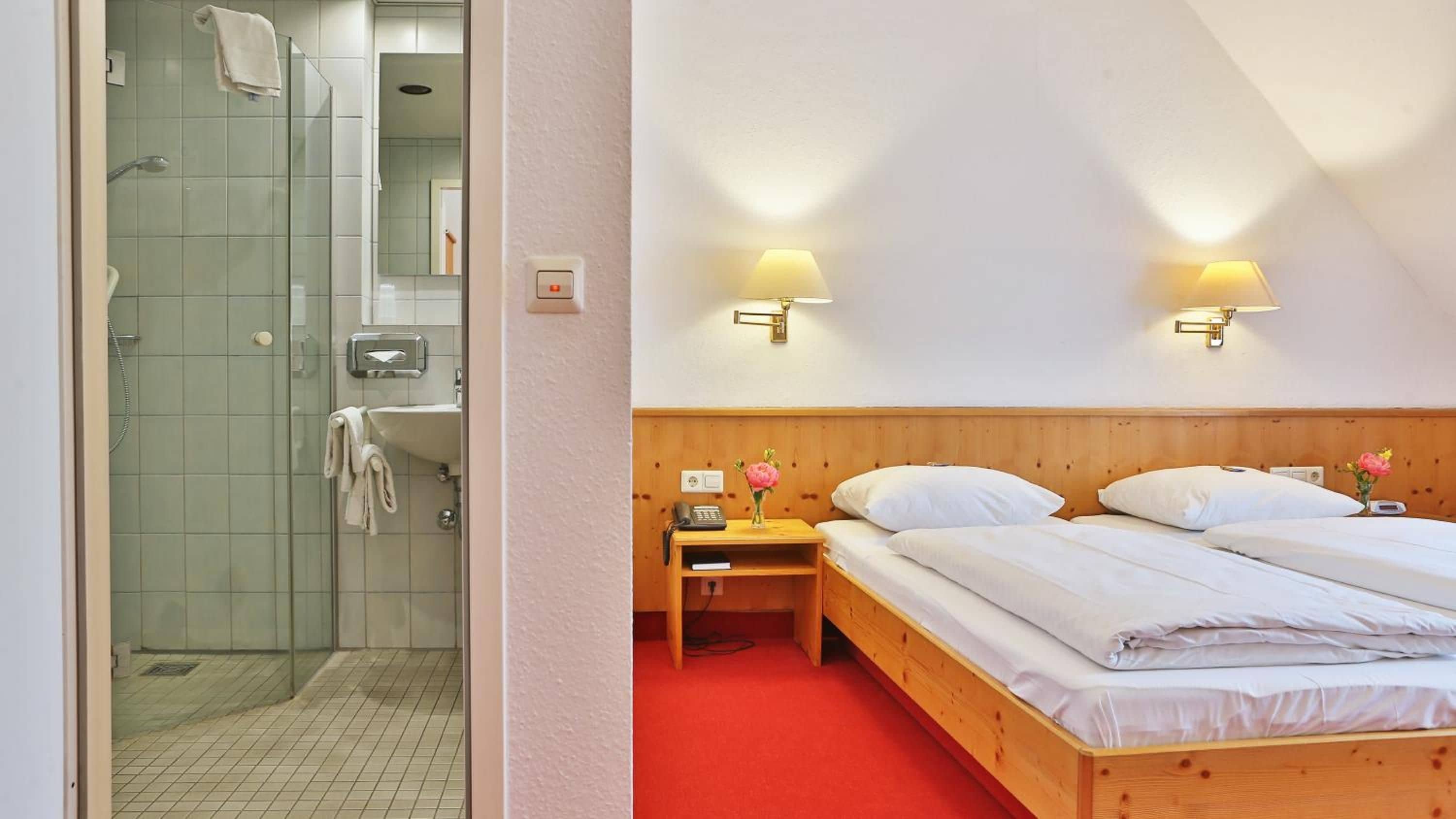 Coffres-forts dans les chambres, bureau, rideaux occultants