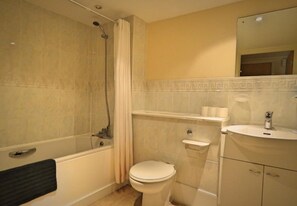 Appartement, vue ville | Salle de bain