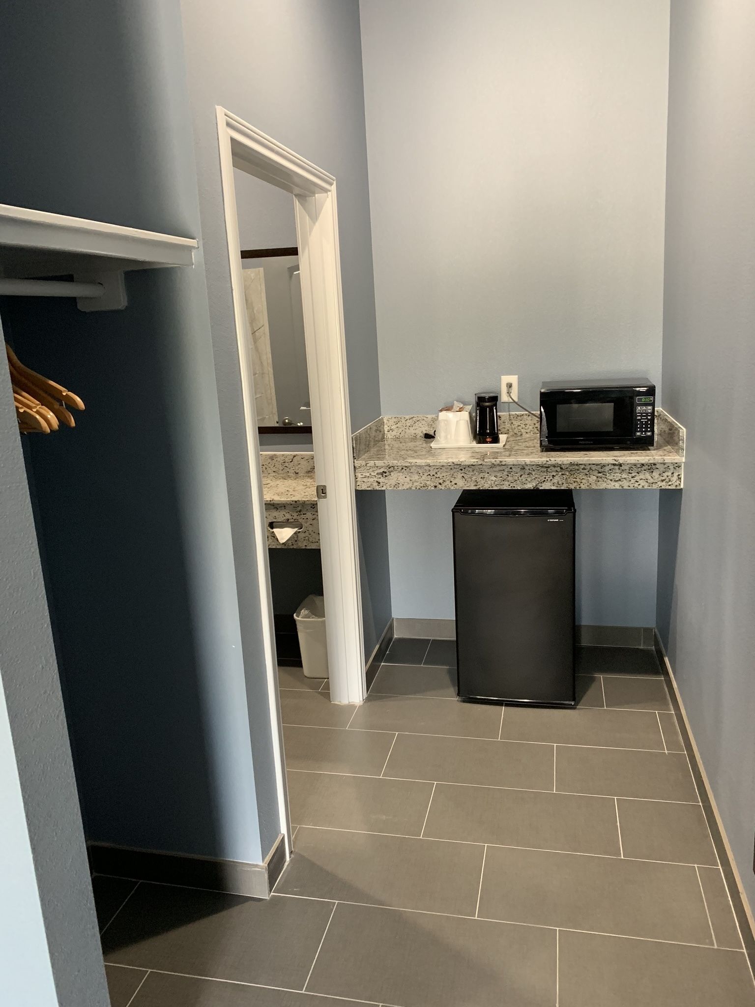 基础单人房 | 遮光窗帘、隔音、熨斗/熨衣板、免费 WiFi