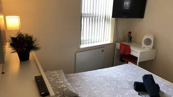 Free WiFi, bed sheets
