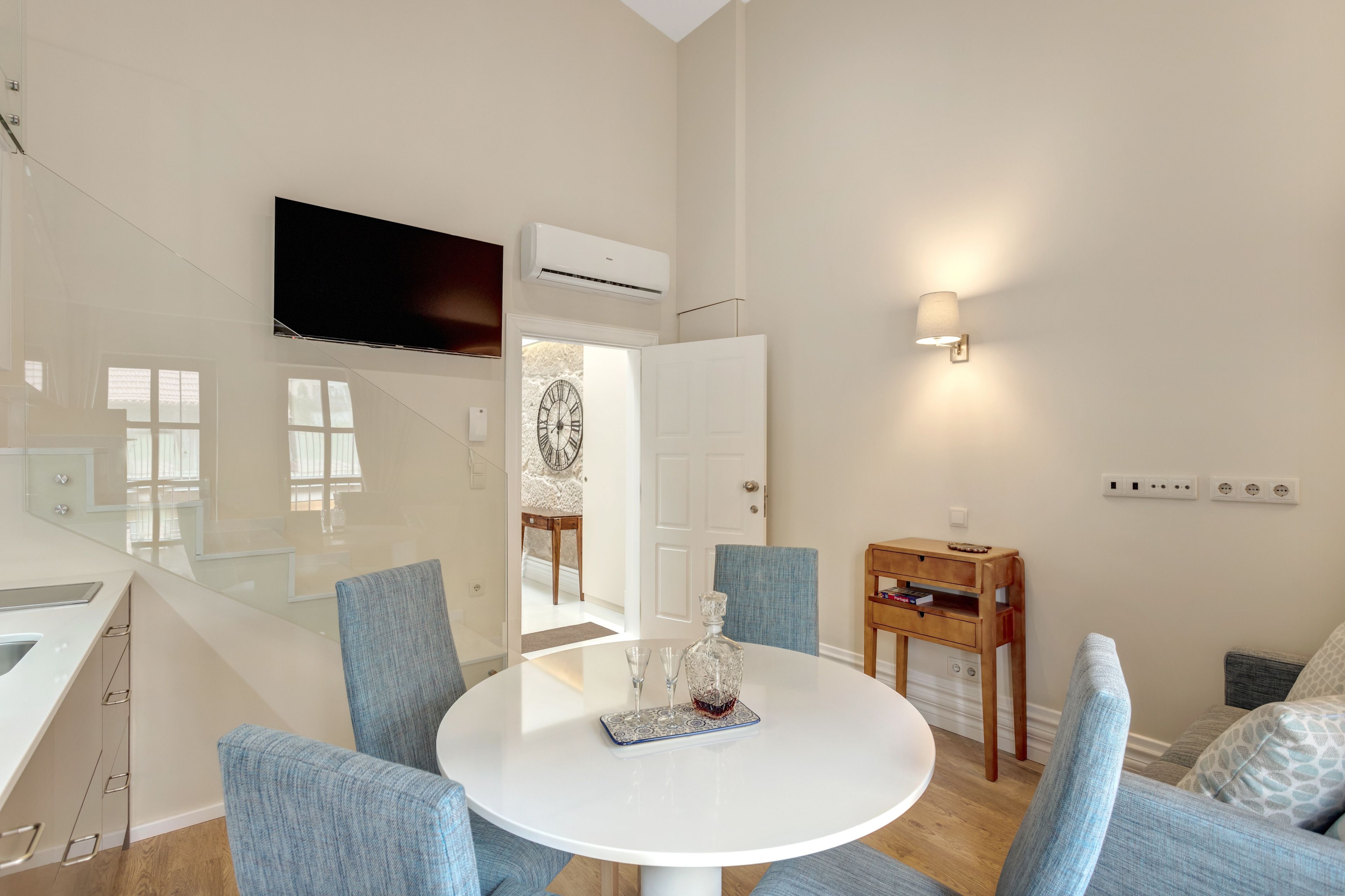 duplex, 1 bedroom (3f) | air conditioning