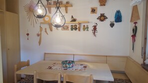 Departamento, varias camas | Servicio a la habitación