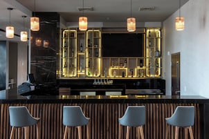 Bar (en la propiedad)