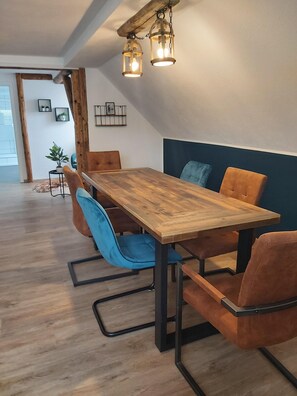 Family Apartment, Private Bathroom | Private kitchen | High chair - Apart Hotel Dillinger Schwabennest (Dillingen an der Donau)