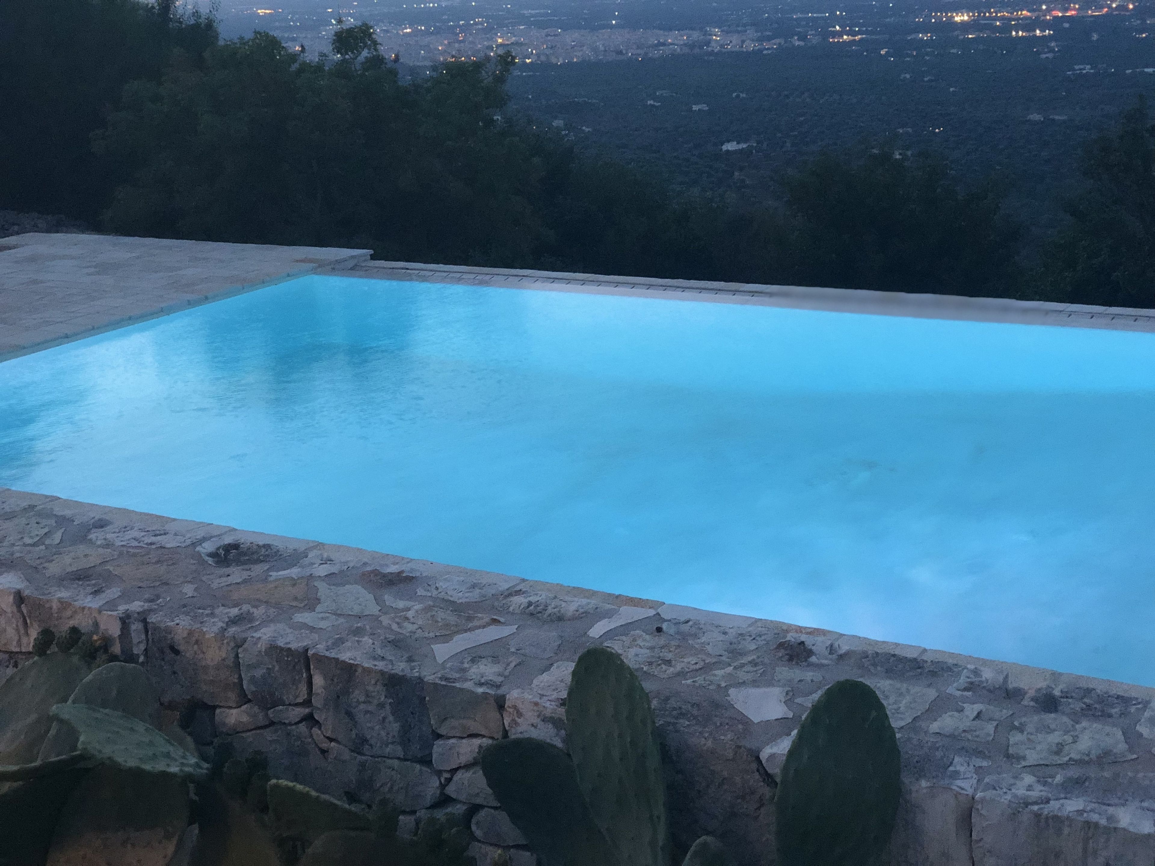 Outdoor pool, open 9:00 AM to 7:00 PM, sun loungers