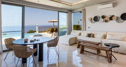 Villa mit eigenem Pool - endlosen Blick aufs Meer / Bergblick - Villa Di Capri