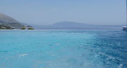 Villa mit eigenem Pool - endlosen Blick aufs Meer / Bergblick - Villa Di Capri