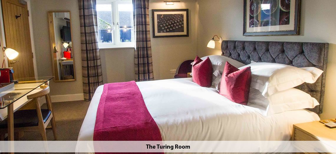 Photo - Crown & Punchbowl