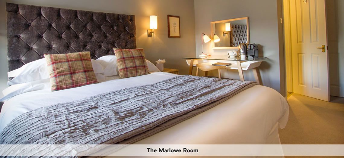 Photo - Crown & Punchbowl