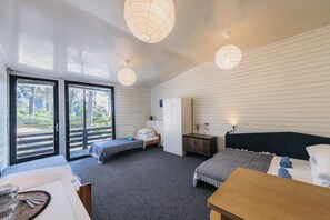 Standard Quadruple Room | Individually decorated, individually furnished, iron/ironing board