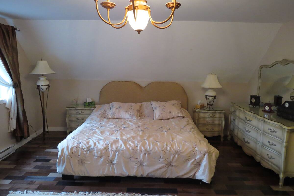 Superior-Zimmer, 1 King-Bett, Gartenblick | Hochwertige Bettwaren, Daunenbettdecken, Pillowtop-Betten