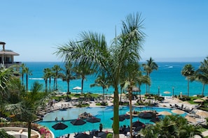 Outdoor pool, free pool cabanas, pool umbrellas - Villa Estancia by Your Best Getaway (Cabo San Lucas)