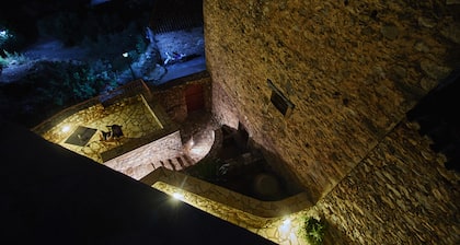 ChĂąteau de Petreas - Sentez-vous dans l'atmosphĂšre historique
