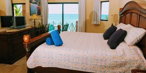Superior Condo, Balcony, Ocean View (C3) | Premium bedding, soundproofing, iron/ironing board, free WiFi