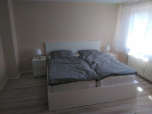 Apartment | Free WiFi - Ferienwohnung Irene (Hassloch)