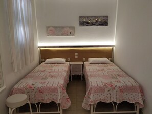 1 soveværelse, strygejern/strygebræt, Wi-Fi, sengetøj