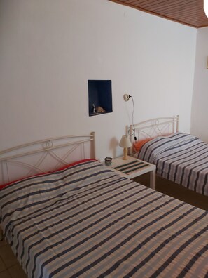1 chambre, Wi-Fi, draps fournis
