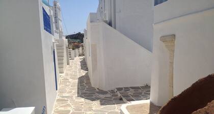 At the top of Kastro