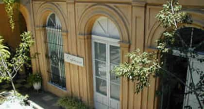 Hotel Spring