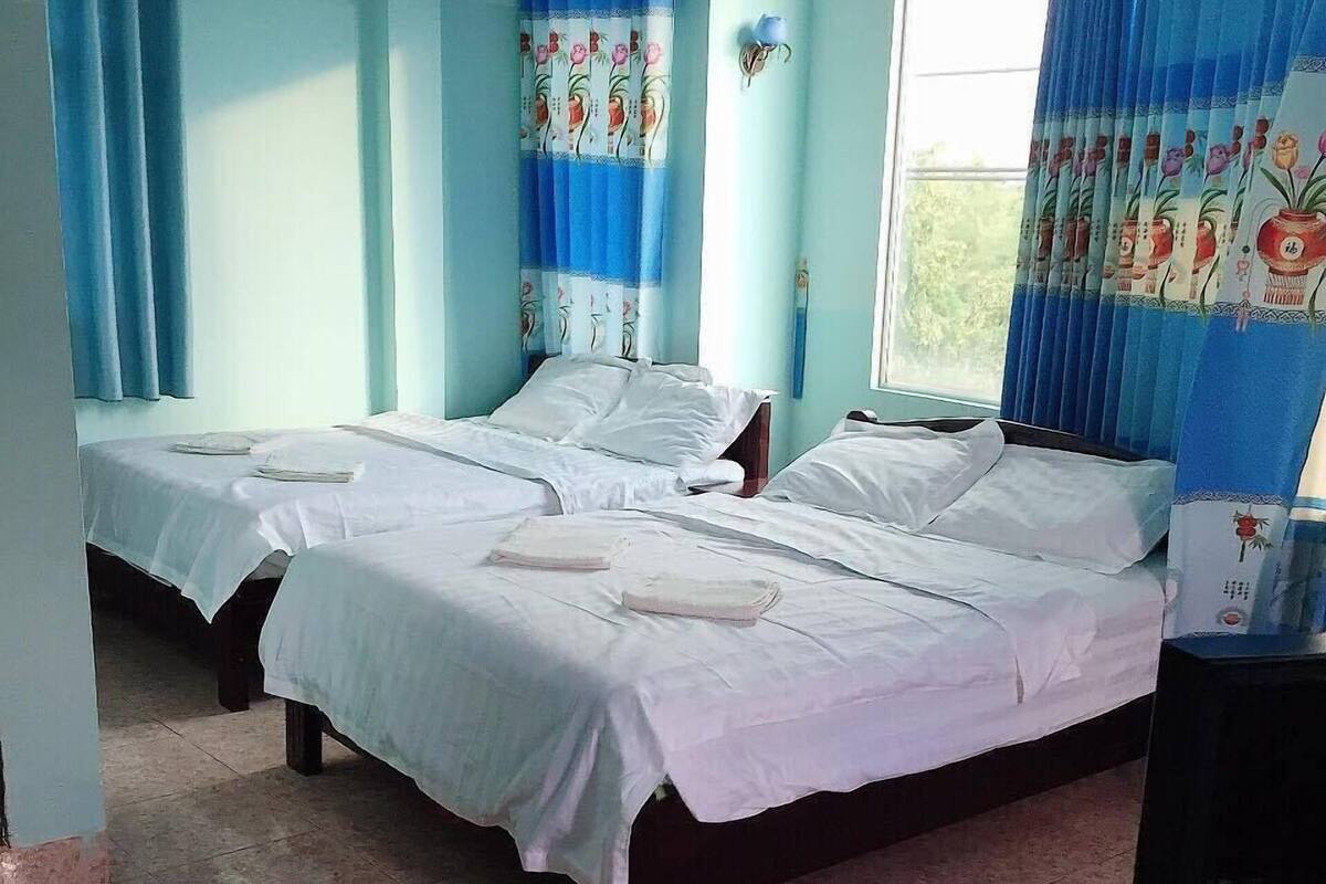 Standard Quadruple Room