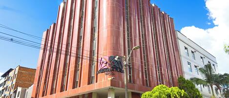 Bagian depan properti