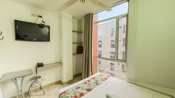 Standard Single Room | Free WiFi, bed sheets