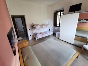 Bed sheets, wheelchair access