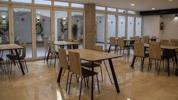 Daily buffet breakfast (EUR 7.95 per person)