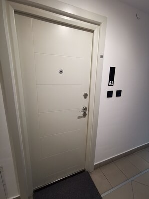 Interior entrance - Temple Apartments (Belgrade)