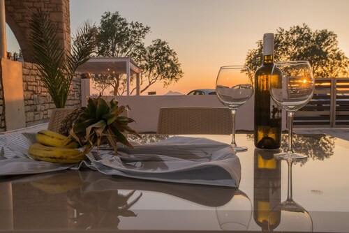 Kalamaki Riviera Deluxe Apartment