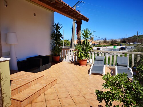 Huoneisto 12 rannan ensimmäinen rivi