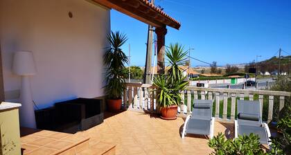 Huoneisto 12 rannan ensimmäinen rivi