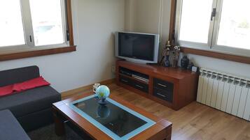 TV, DVD player