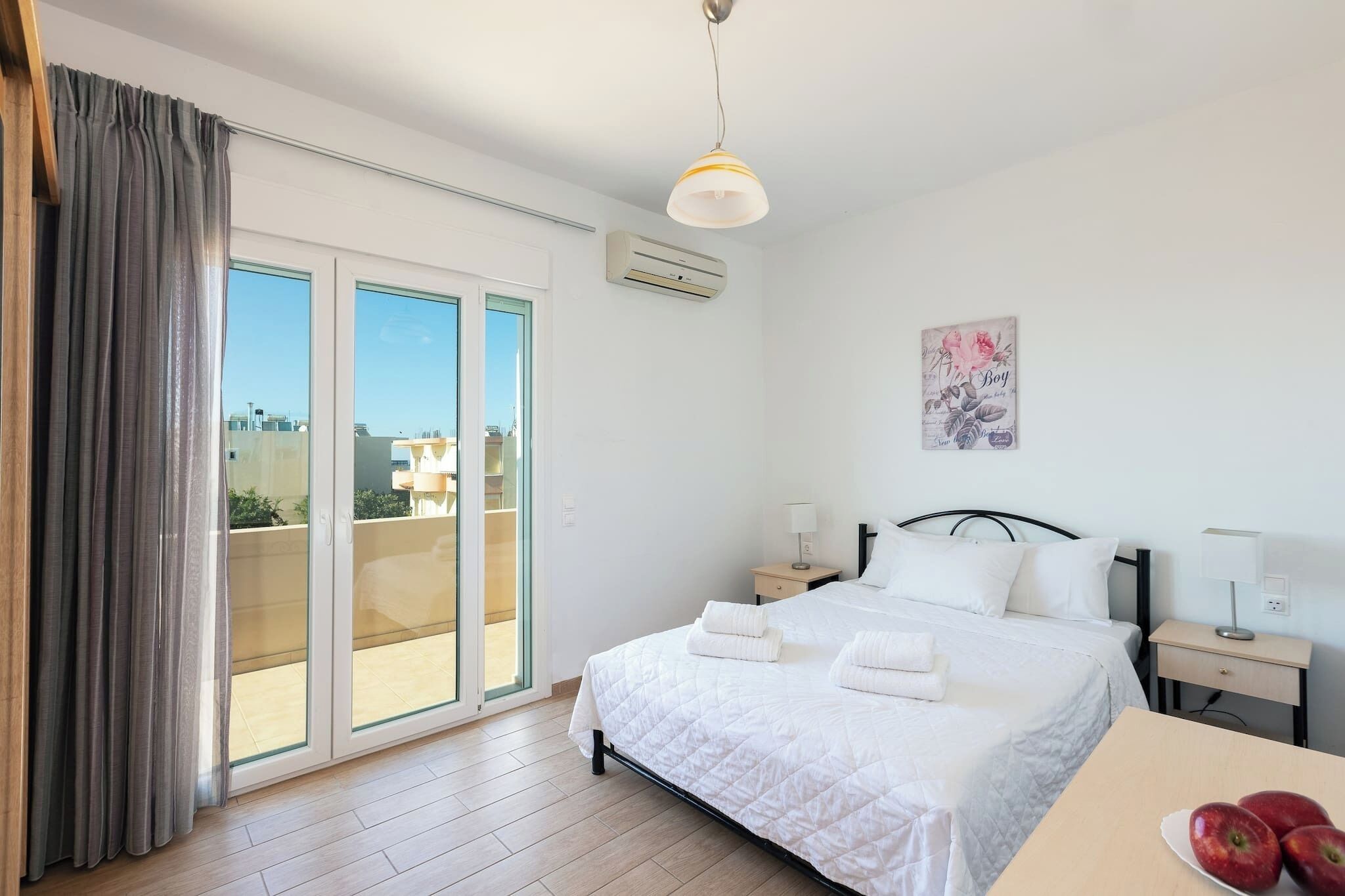 7 bedrooms, iron/ironing board, travel cot, free WiFi