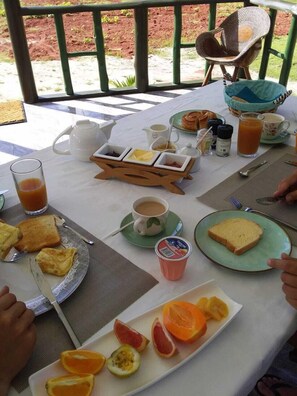 Desayuno inglés todos los días (con cargo)