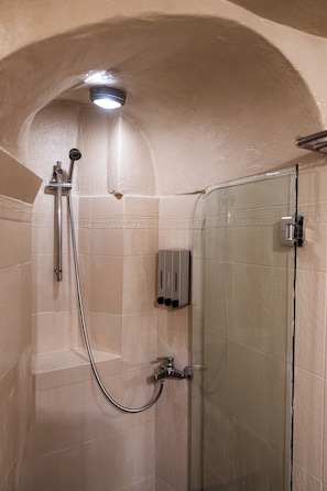 Hair dryer, towels