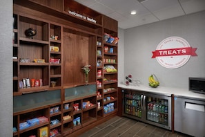 Snack bar - Hampton Inn by Hilton Burley (Burley)