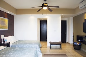 Chambre, vue lagon | Coffres-forts dans les chambres, décoration personnalisée