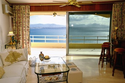 Luxury apart. w/ spectacular views
