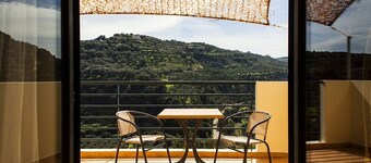 MAISONETTE/ESTATE KARES