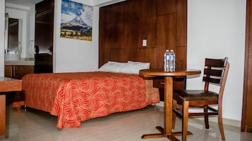 Double Room, 1 Double Bed | 1 bedroom, free WiFi, bed sheets, wheelchair access