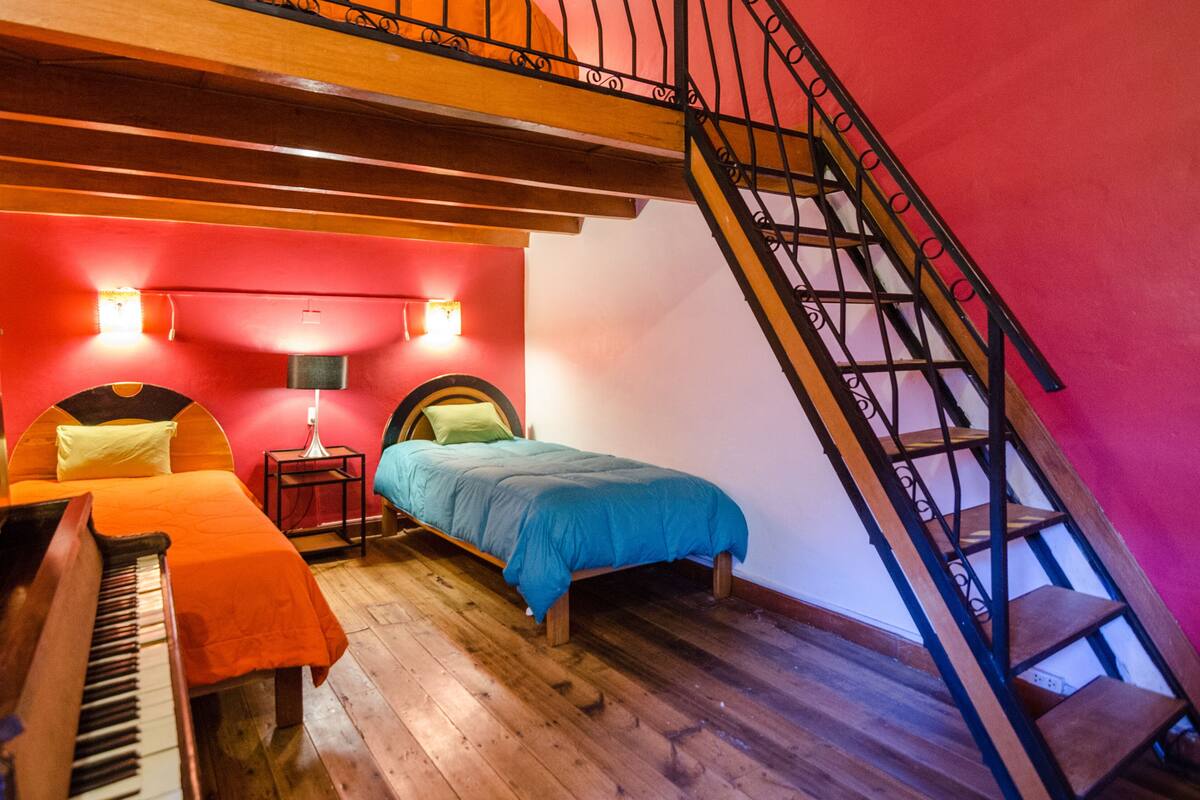 4 Bed Mix Dorm Share Bathroom