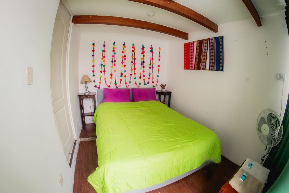 Basic Double Room, 1 Double Bed | 1 bedroom, free WiFi, bed sheets