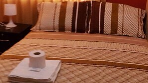 Single Room, 1 Double Bed, Shared Bathroom | Iron/ironing board (on request), WiFi (free), bed sheets - Hostal Los Pinos (El Tambo)