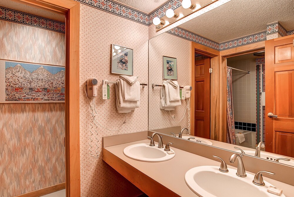 The Village at Breckenridge by null